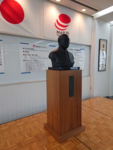 胸像制作／（株）マルエイ会長胸像納品設置【岐阜県岐阜市】