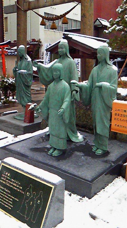 銅像／NHK大河ドラマ「江」三姉妹像【等身／福井県】