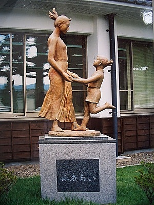 銅像／モニュメント／母子像(ふれあい)【160㎝／価格】