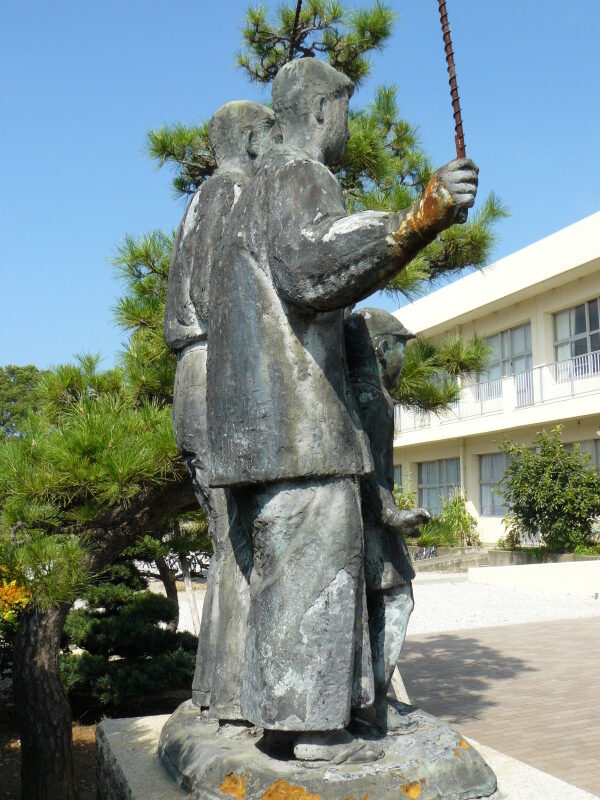 銅像の修理、修復(メンテナンス)の専門店