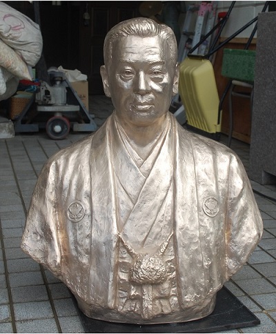 胸像/津崎源四郎翁の50年忌法要記念【青森県青森市】