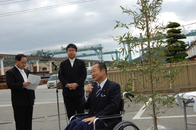 銅像制作/東京スカイツリーとヤマネ建設鉄工株式会社/創業者山根国弘氏の銅像建立【山口県長門市】