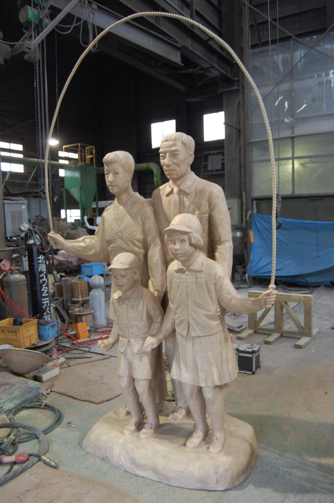 銅像の修理、修復(メンテナンス)の専門店