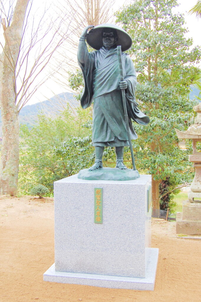 ６尺親鸞聖人銅像設置【愛知県半田市雲澤寺】
