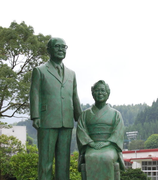 銅像 胸像 制作 製作 オーダー 田畑功彫刻研究所