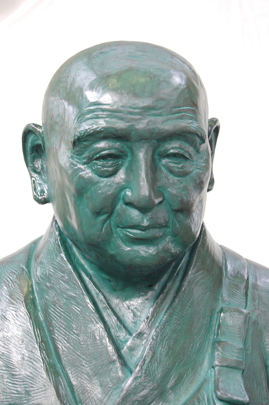 銅像 胸像 制作 製作 オーダー 田畑功彫刻研究所